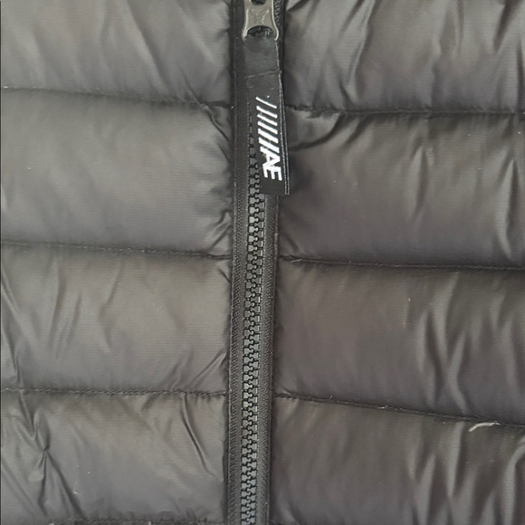 American Eagle Outfitters Men's Dark Puffer Jacket - Picture 3 of 4